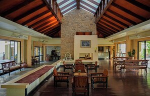 Food and drink - Pung-waan Resort & Spa Kanchanaburi (Kanchanaburi)