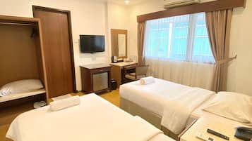 Deluxe Twin Modern | 客房内保险箱、办公桌、免费 WiFi、床单