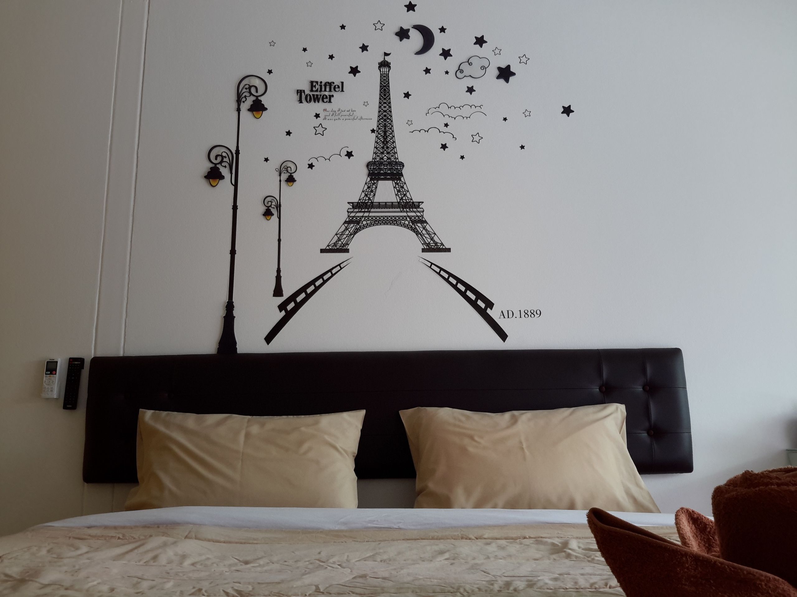 standard room, 1 king bed, non smoking, resort view | room amenity