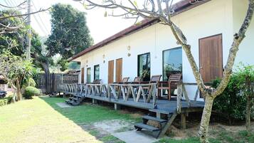 Escritorio y wifi gratis