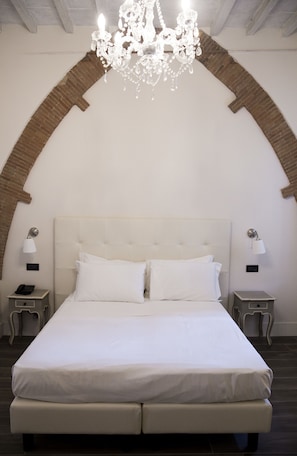 Habitació doble Comfort, 1 llit doble o 2 llits individuals | 1 dormitori, llençols de cotó egipci i roba de llit d'alta qualitat