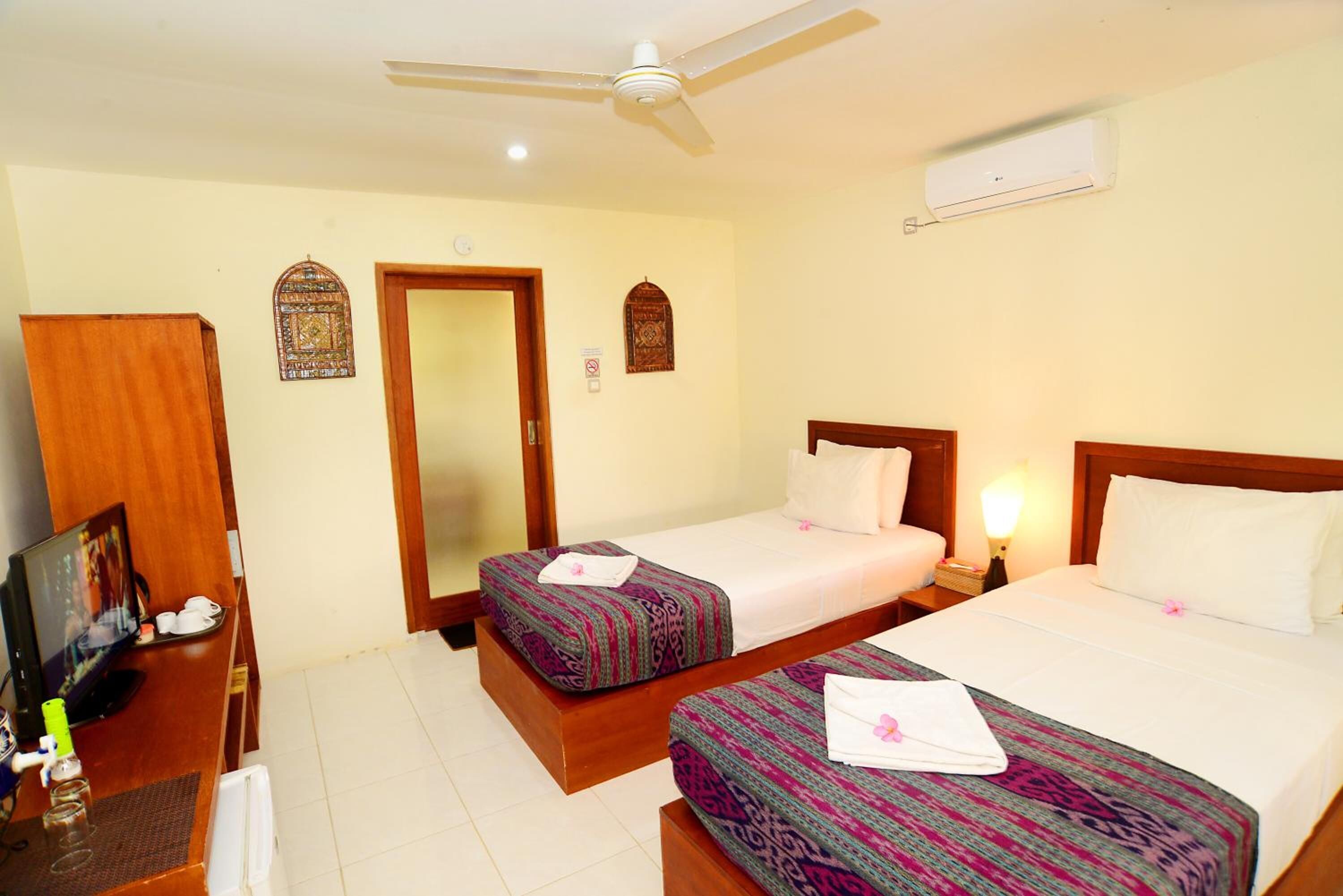 superior room, 2 single beds | premium bedding, minibar, in-room safe, soundproofing