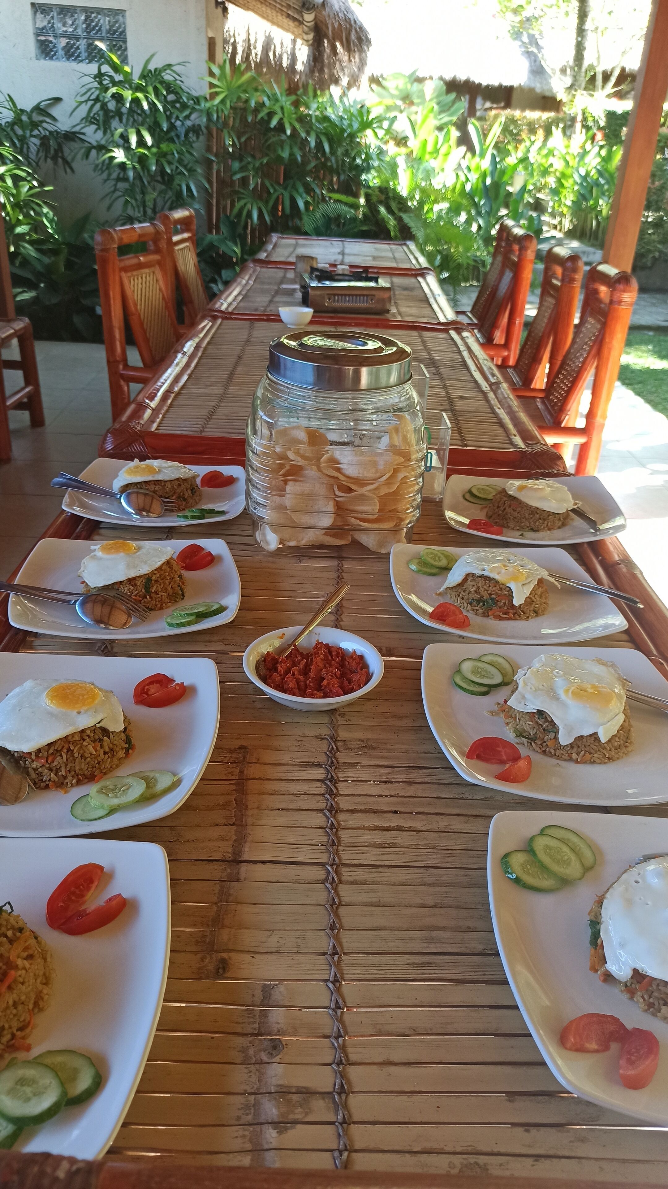 free daily cooked-to-order breakfast