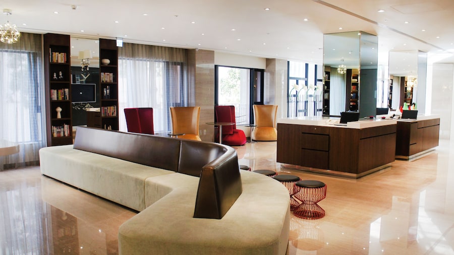 가오슝 인터내셔널 플라자