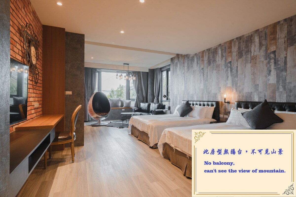 Cubrecamas, cortinas blackout, wifi gratis y ropa de cama 