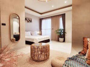 Superior Double Room, 1 Double Bed | View from room - Florence Resort Villa (Ren'ai)