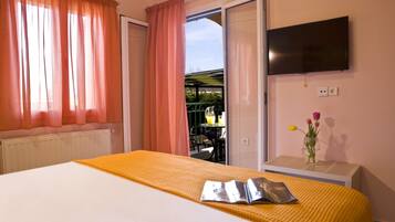 Vila superluxo, 3 quartos | Roupas de cama premium, escrivaninha, quartos à prova de som