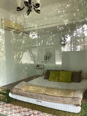 Deluxe Double Bed Garden View | WiFi (無料)