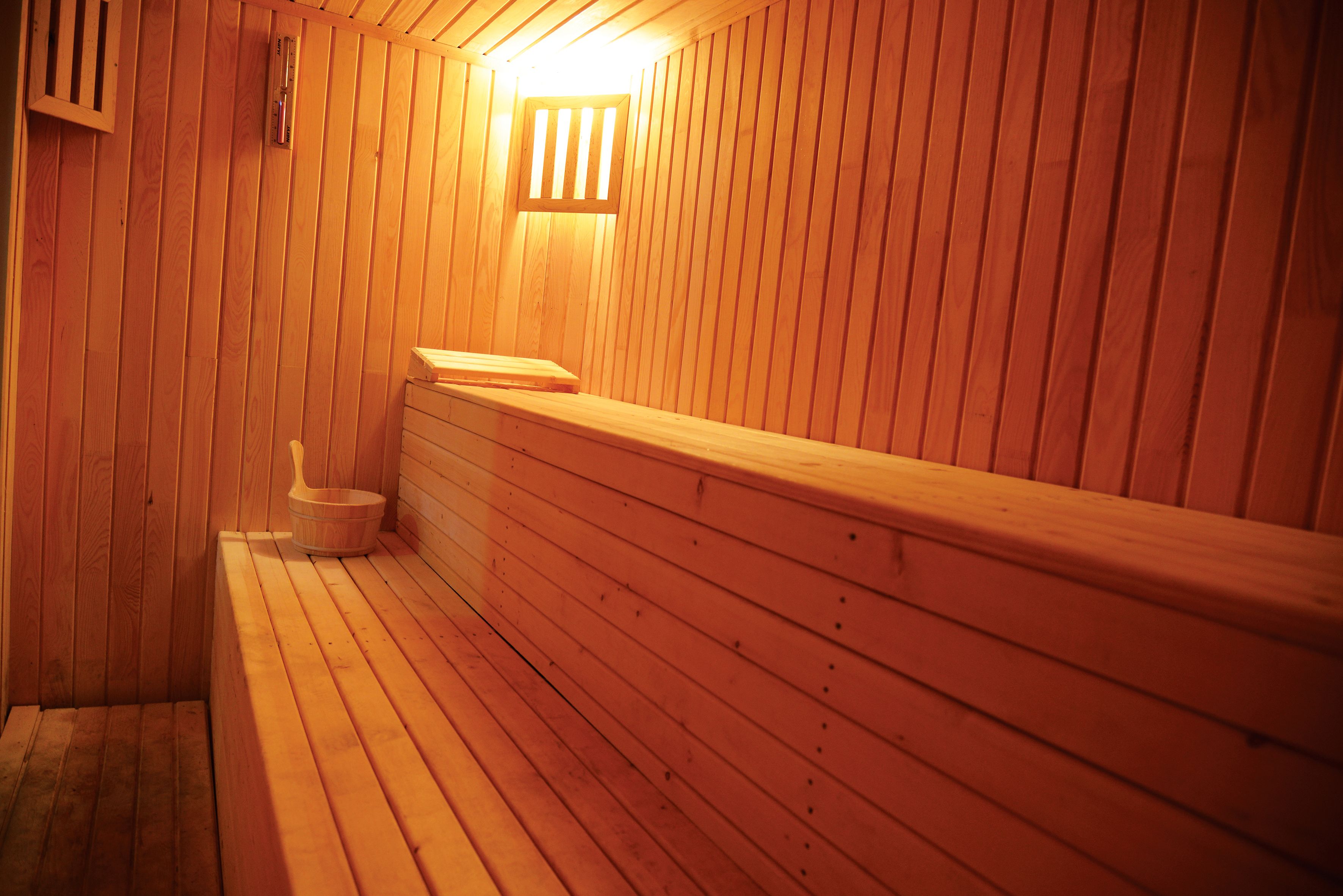 couples treatment room(s), sauna, steam room, turkish bath/hammam