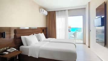 Premium bedding, desk, laptop workspace, cribs/infant beds