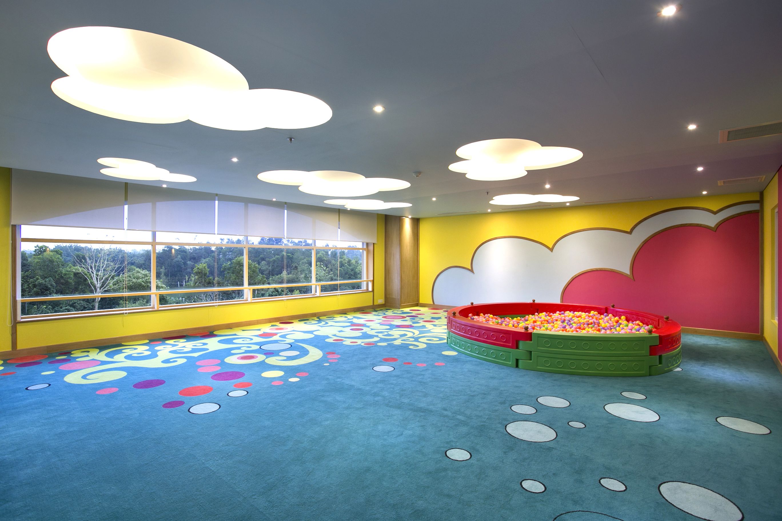 Innen-Kinderspielplatz