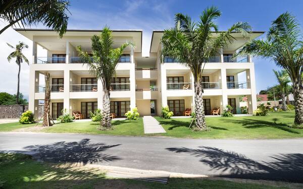 Peninsula Bay Resort