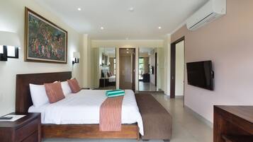 Room, 2 Bedrooms | In-room safe, desk, iron/ironing board, free WiFi