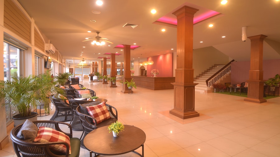 Chumphon Gardens Hotel