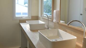 Shower, towels, soap, shampoo