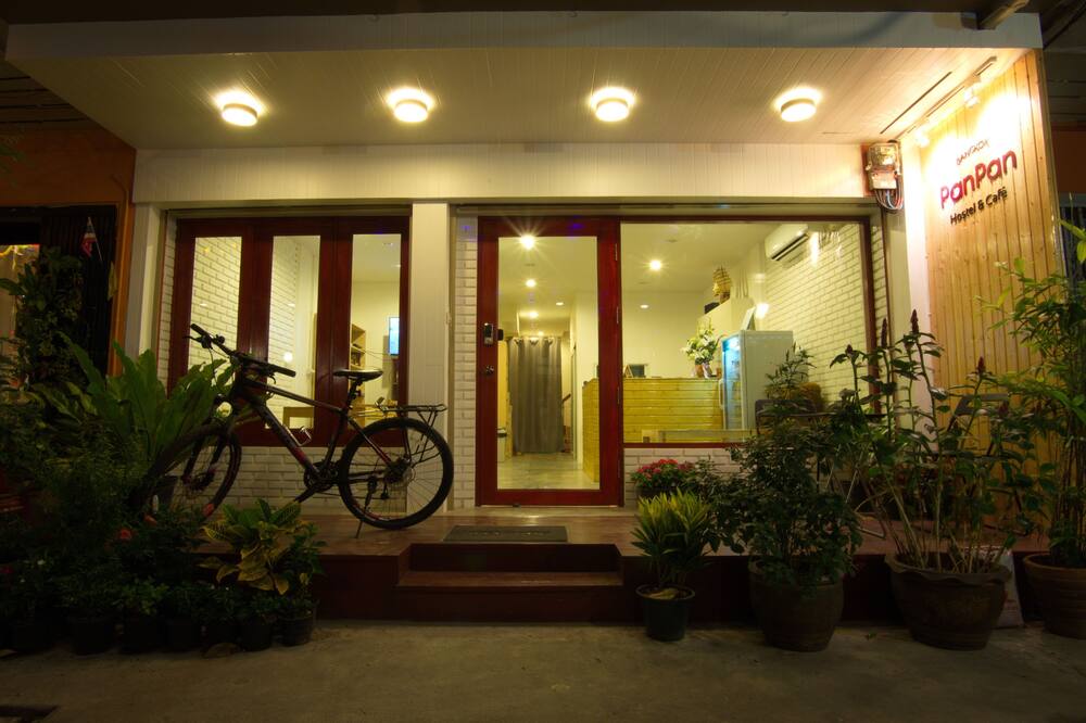 PanPan Hostel Bangkok