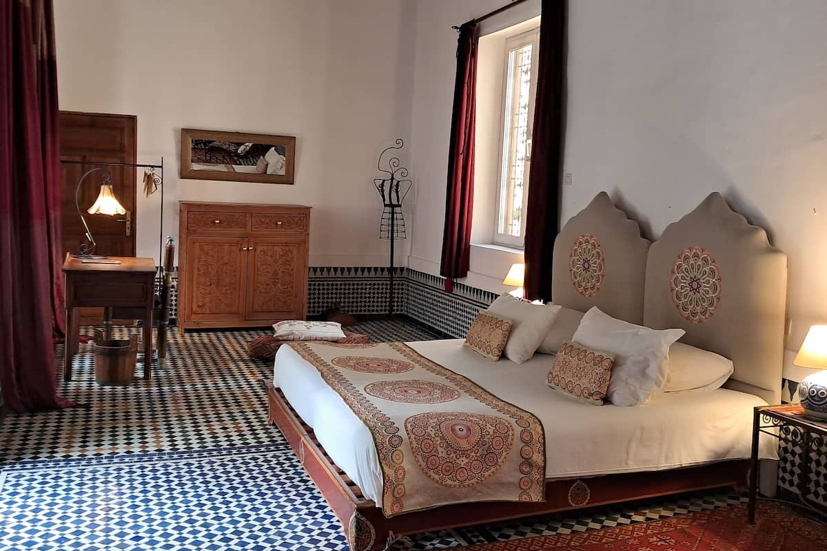 Suite | 2 habitaciones, ropa de cama de alta calidad y decoración personalizada