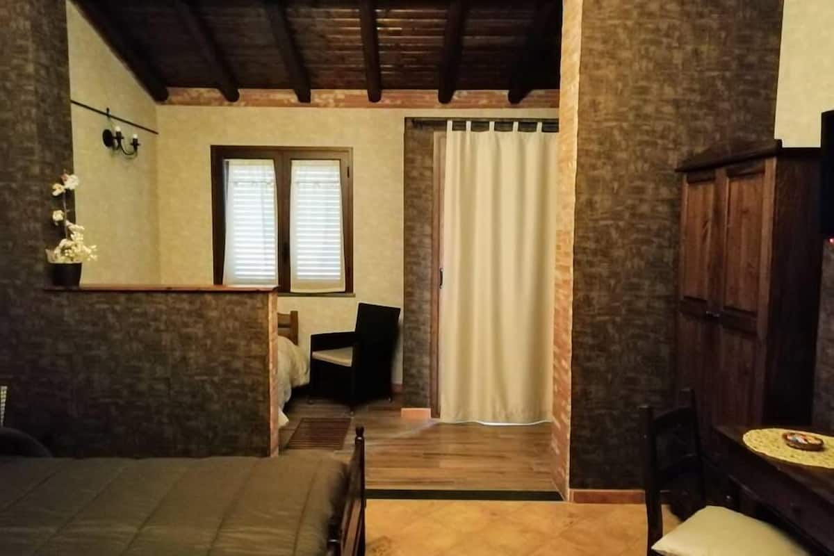 quadruple room | minibar, in-room safe, free cots/infant beds, rollaway beds