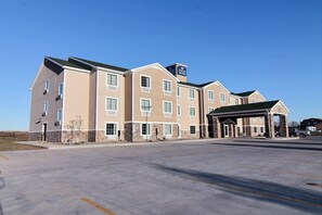 Exterior - Cobblestone Hotel & Suites - Beulah (Beulah)