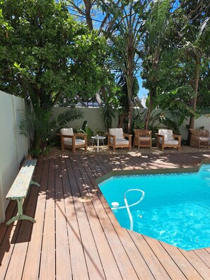 Exterior - THE BIG Luxury Backpackers (Cape Town)