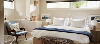 THE BIG Luxury Backpackers