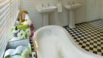 Deluxe Suite, Ensuite | Bathroom