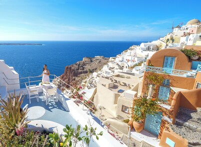 Santorini Paradise