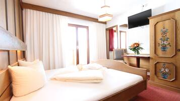 Comfort-Doppelzimmer | Zimmersafe, kostenlose Babybetten, kostenlose Zustellbetten