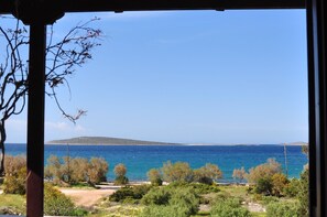 Superior Apartment, 2 Bedrooms, Sea View, Beachside | Beach/ocean view