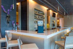 Bar (en el alojamiento)