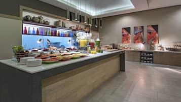 Desayuno a la carta incluido todos los días