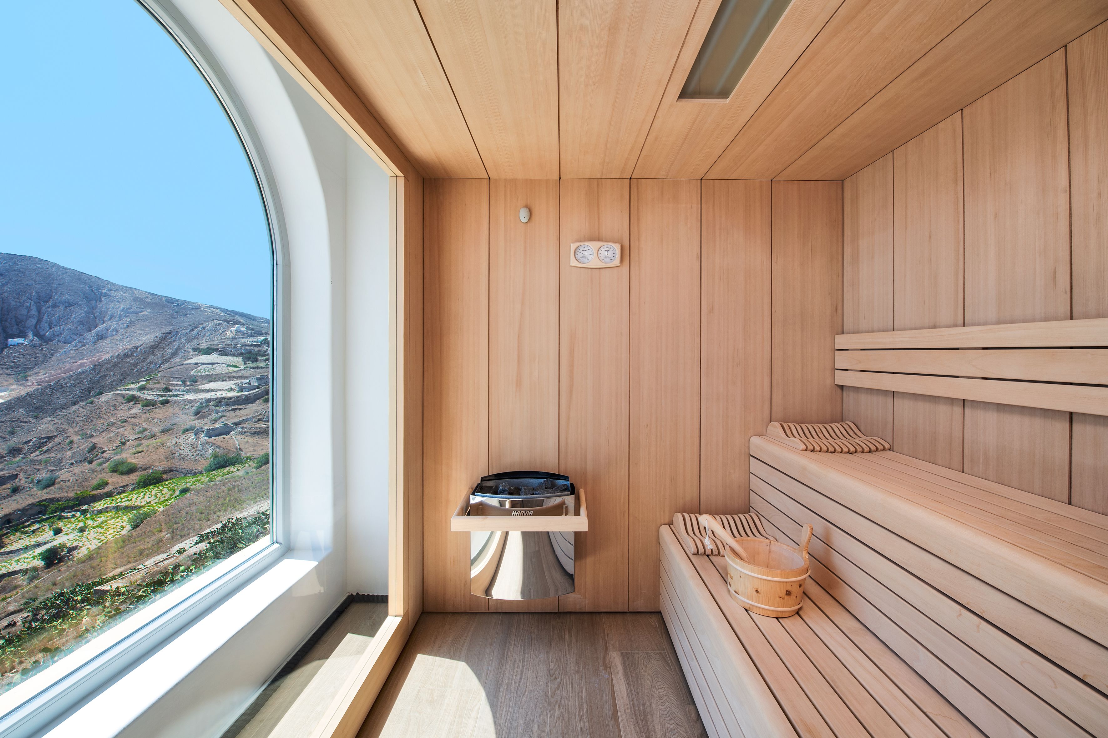 Skyfall Suites - Adults Only Santorini room 9