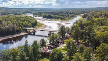 ด้านหน้าที่พัก