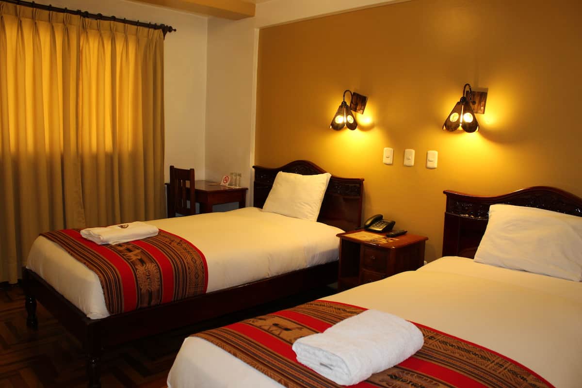 Twin Room, 2 Twin Beds | In-room safe, desk, rollaway beds (surcharge), WiFi (free)