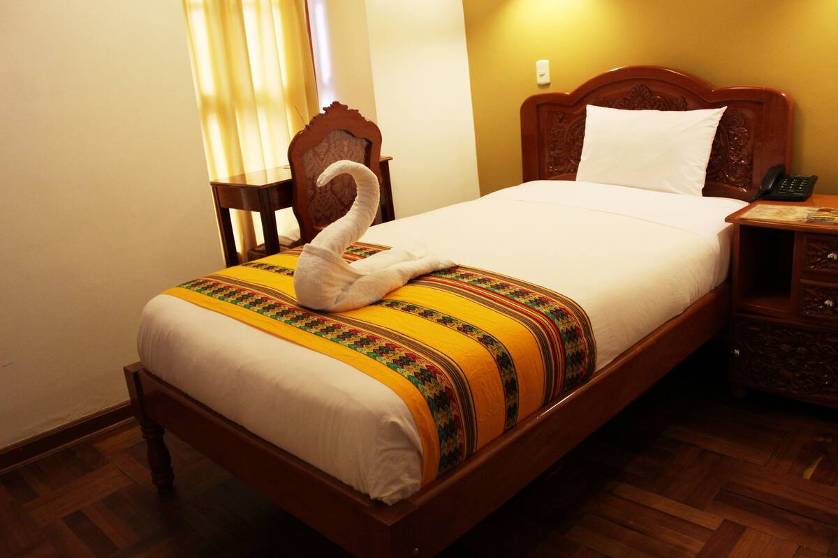 Single Room | In-room safe, desk, rollaway beds (surcharge), WiFi (free)