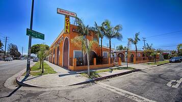 Bagian depan properti