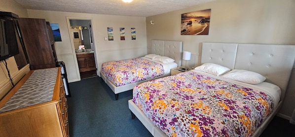 Basic Single Room, 2 Queen Beds, Balcony | Premium bedding, memory-foam beds, individually decorated - River Country Motor Lodge (Grayling)