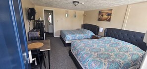 Standard Single Room, 2 Queen Beds, Balcony | Premium bedding, memory foam beds, individually decorated - River Country Motor Lodge (Grayling)