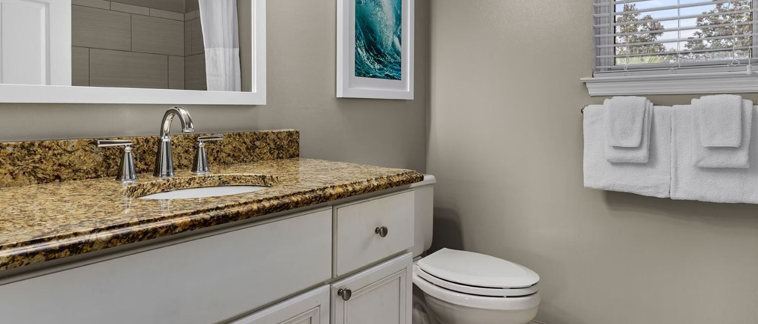 standard condo, 1 bedroom, non smoking, kitchenette | bathroom | combined shower/bathtub, free toiletries, hair dryer, towels