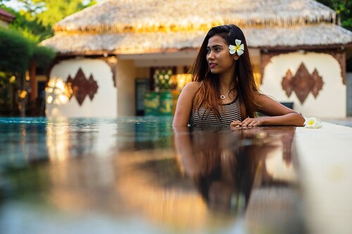 Bawga Theiddhi Hotel