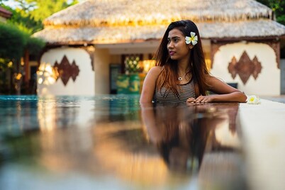 Bawga Theiddhi Hotel