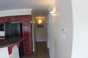 Apartment, 2 Bedrooms | Living area