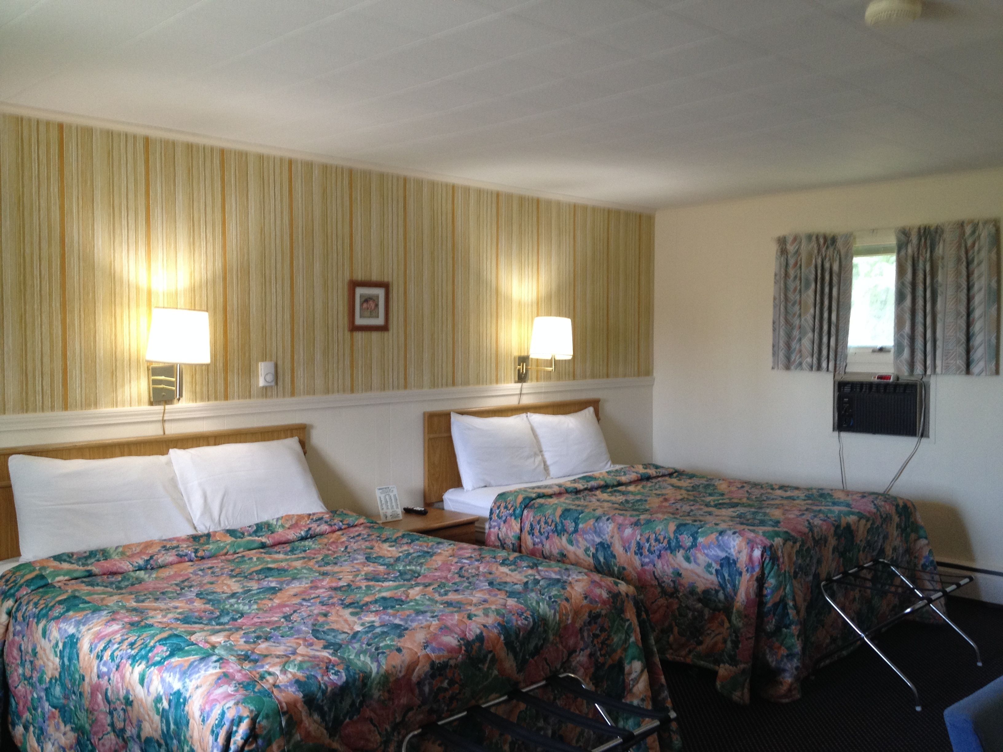 Standard Room, 2 Double Beds