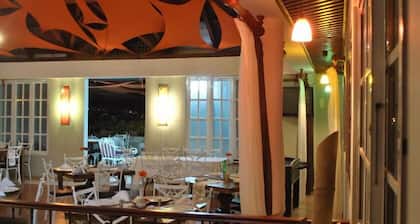 Hotel Rey