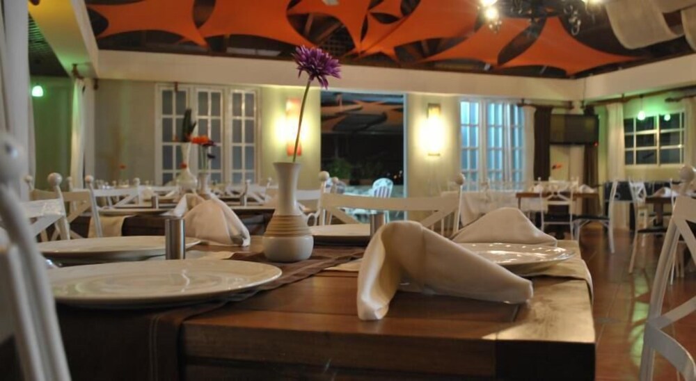 Hotel Rey 4