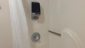 Room, 2 Double Beds | Bathroom