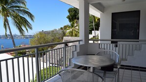 Villa - flera sovrum - havsutsikt (Villa Ocean View, 7 Rooms) | Balkong