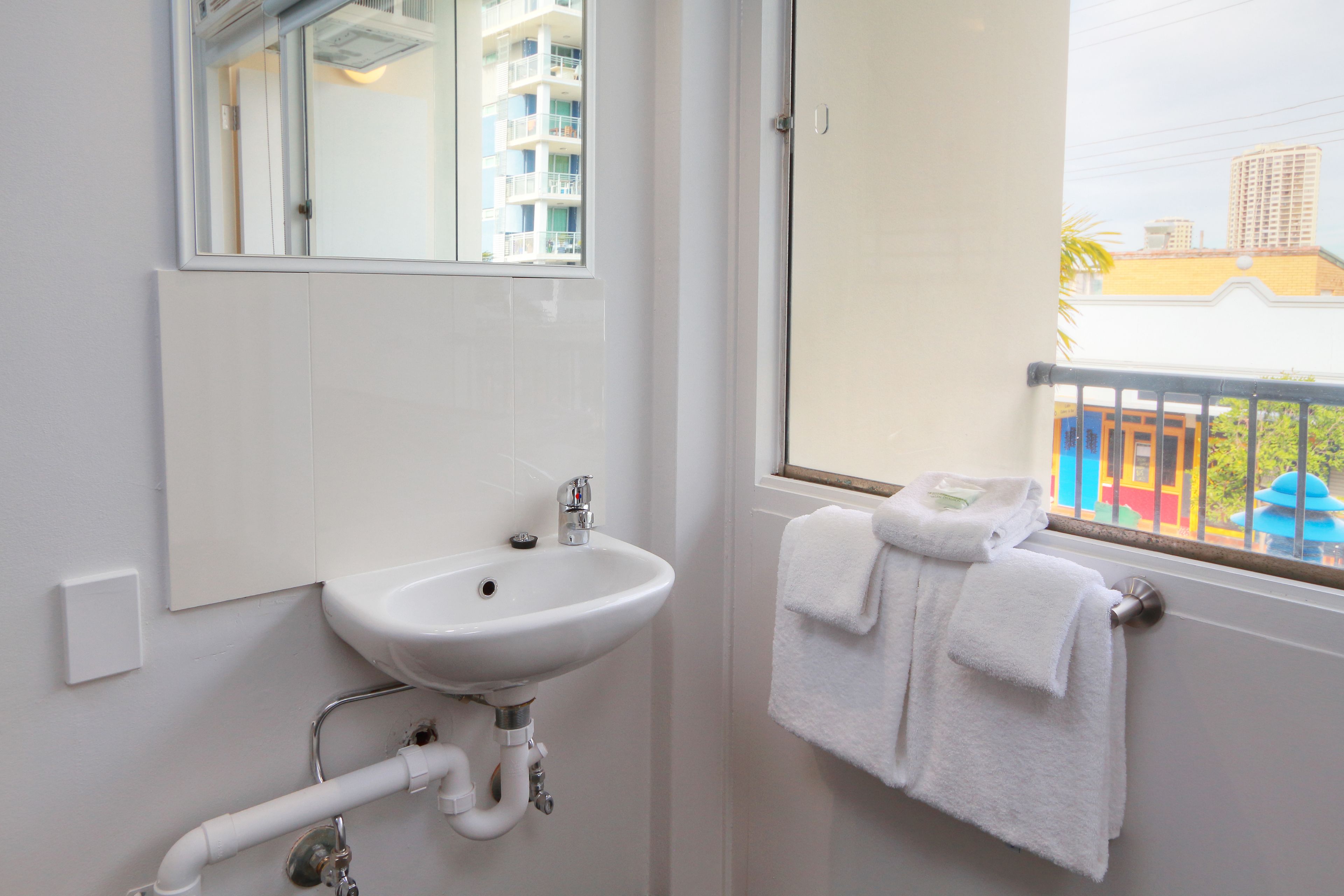 Photo - Palm Beach Hotel