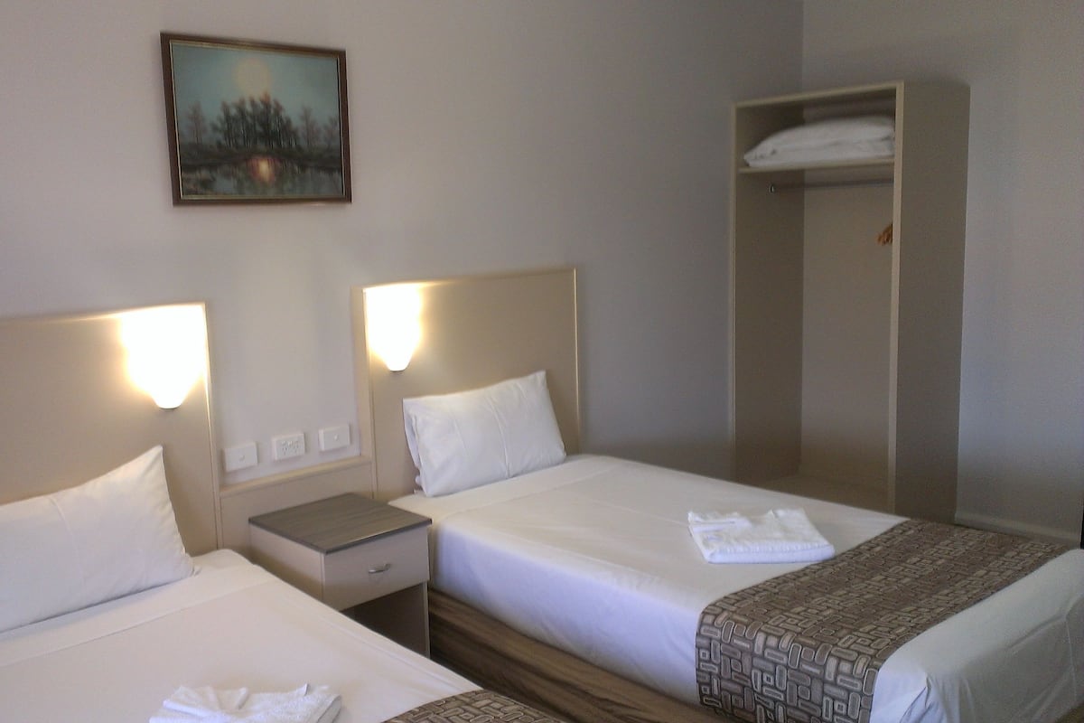 Family Room | 1 bedroom, desk, iron/ironing board, cots/infant beds