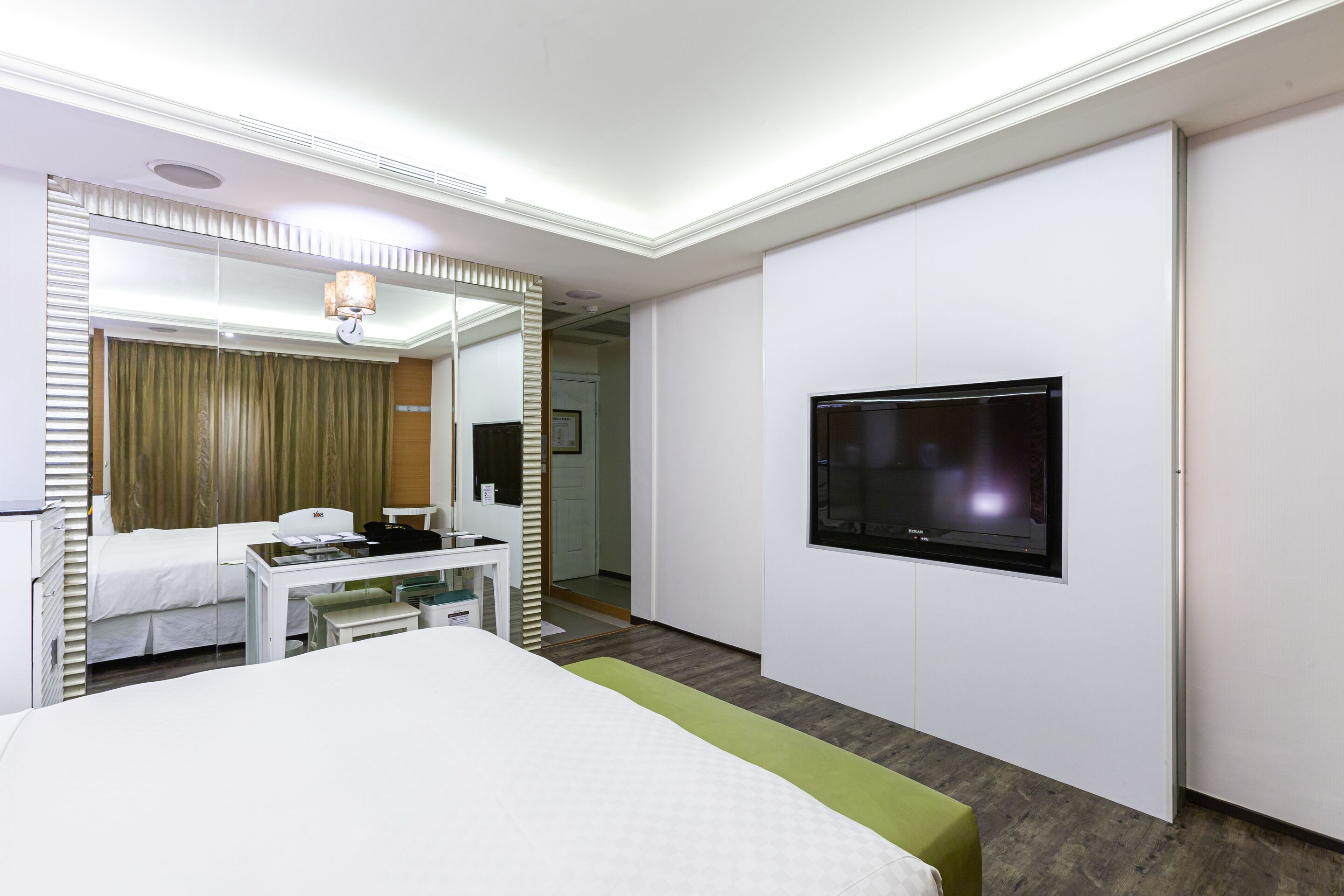 classic double room | free minibar, individually decorated, desk, blackout curtains